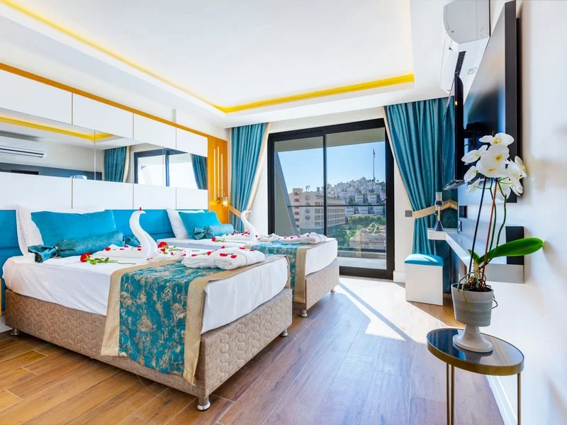 Algora Hotel - Deluxe Suit