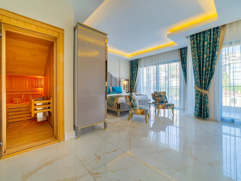 Algora Hotel - King Suit