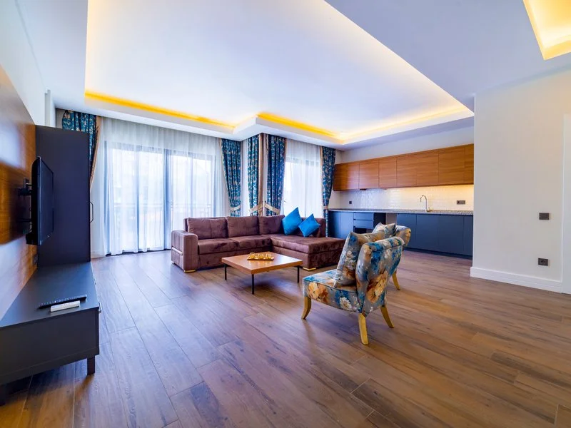 Algora Hotel - Senior Suit