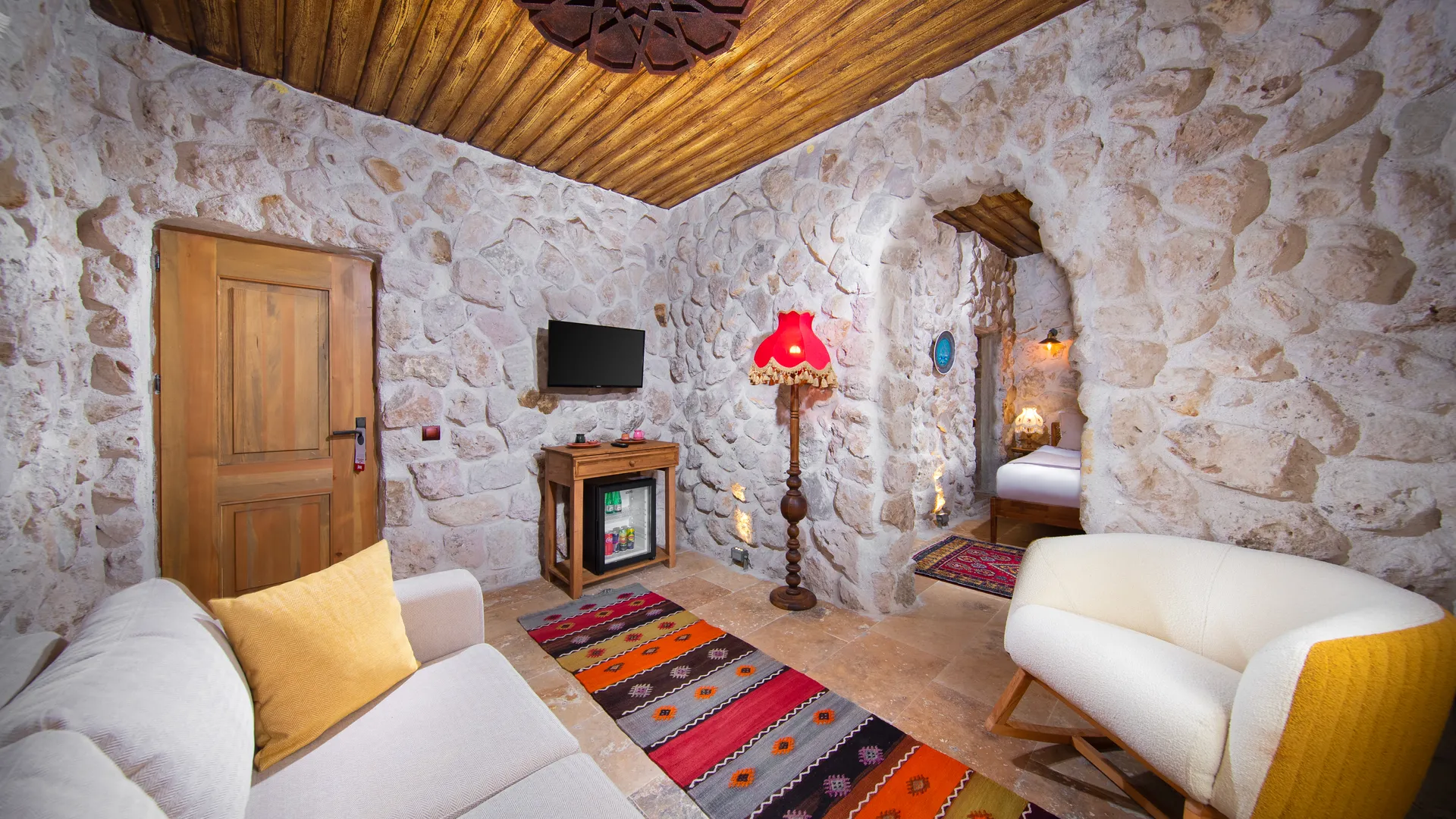 Çavuşin Stone House - Balkonlu Deluxe Oda