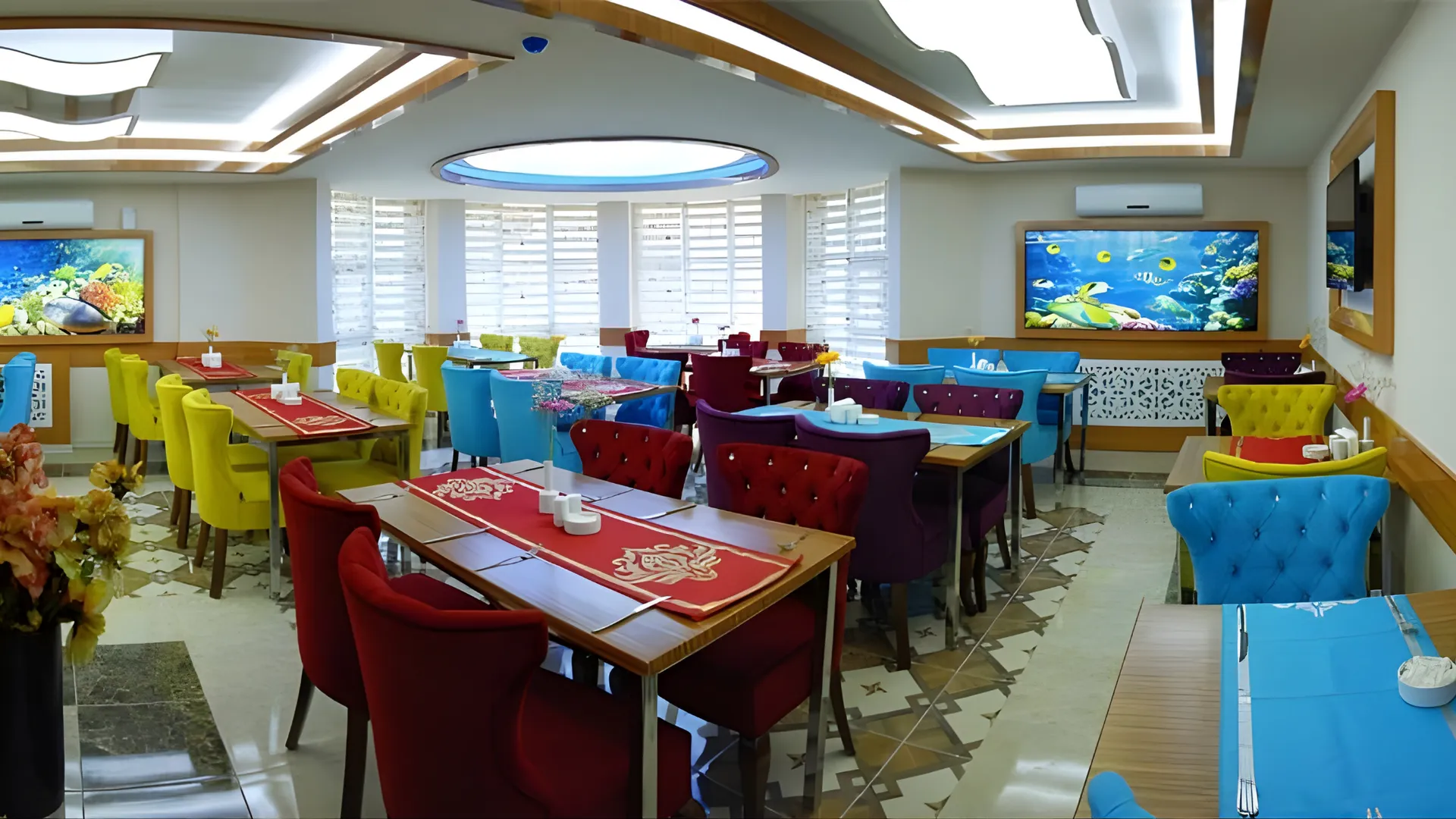 Demosan City Hotel - Restoran