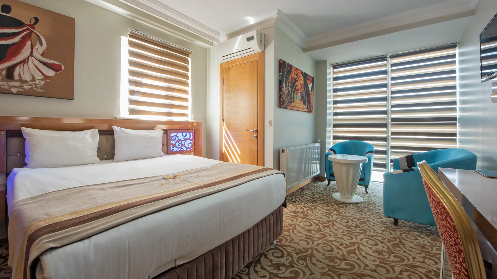 Demosan City Hotel - Suit Oda