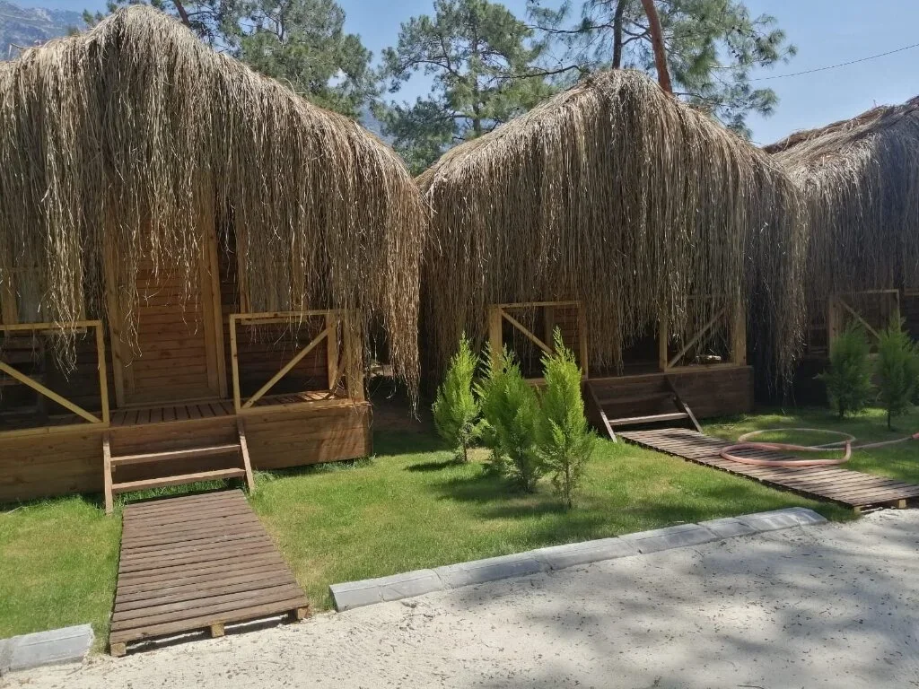 Green Pine Beach Hotel - Natural Beach Side