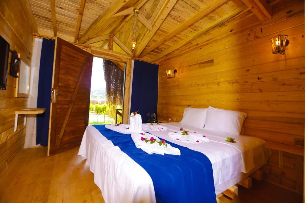 Green Pine Beach Hotel - Tree House Oda