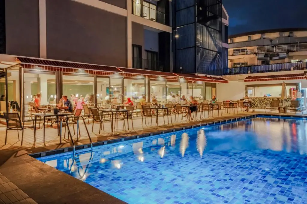 Side Square Hotel - Restoran